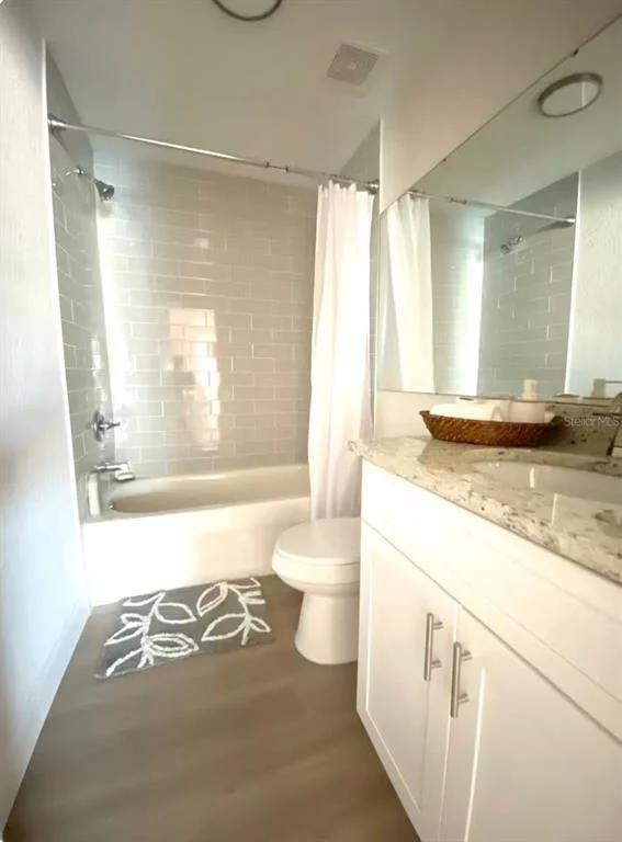 Photo of 1065 N 10TH STREET