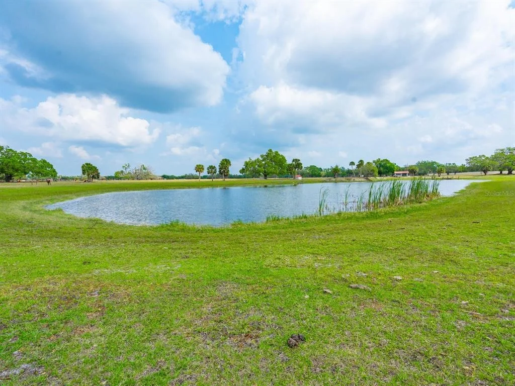 Photo of 600 N JACKSON ROAD