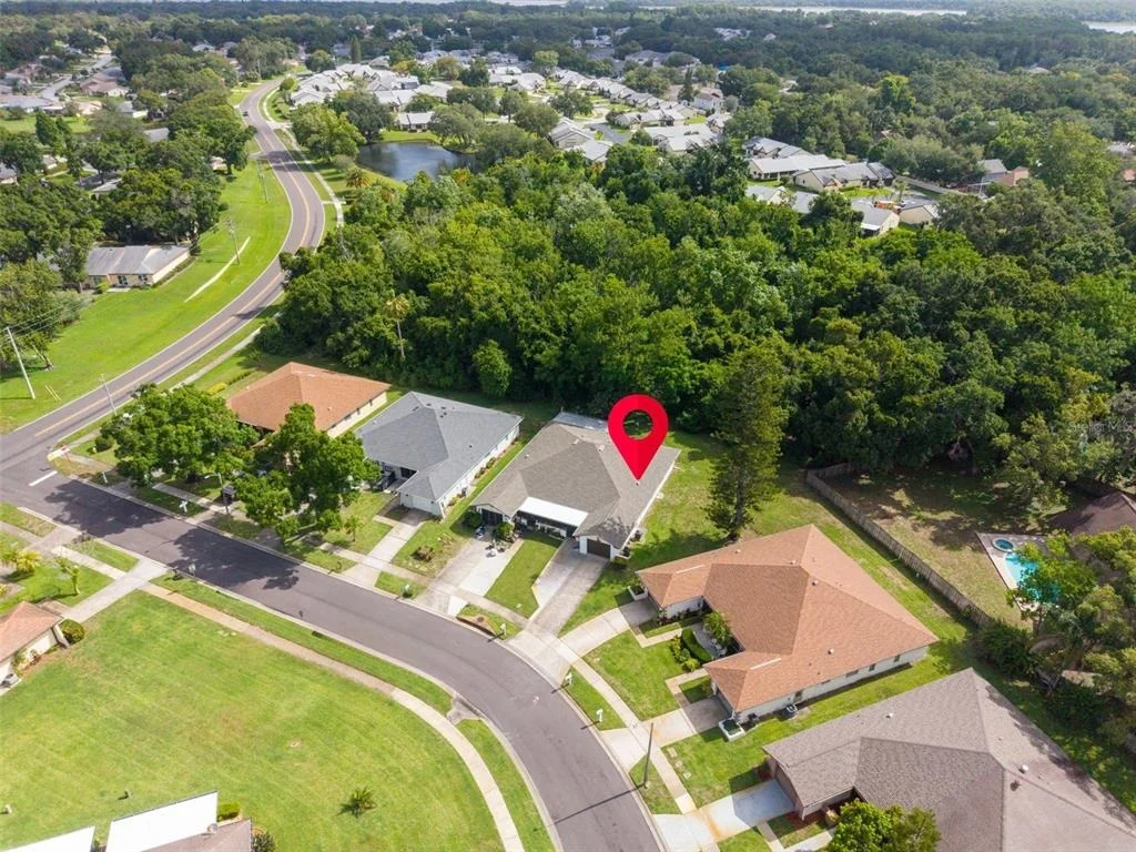 Photo of 3472 MACLAREN DRIVE