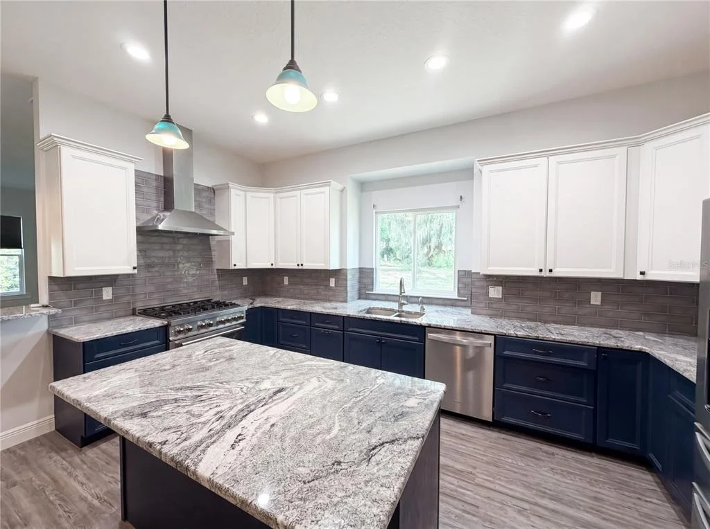 Photo of 2700 WESTSIDE DRIVE