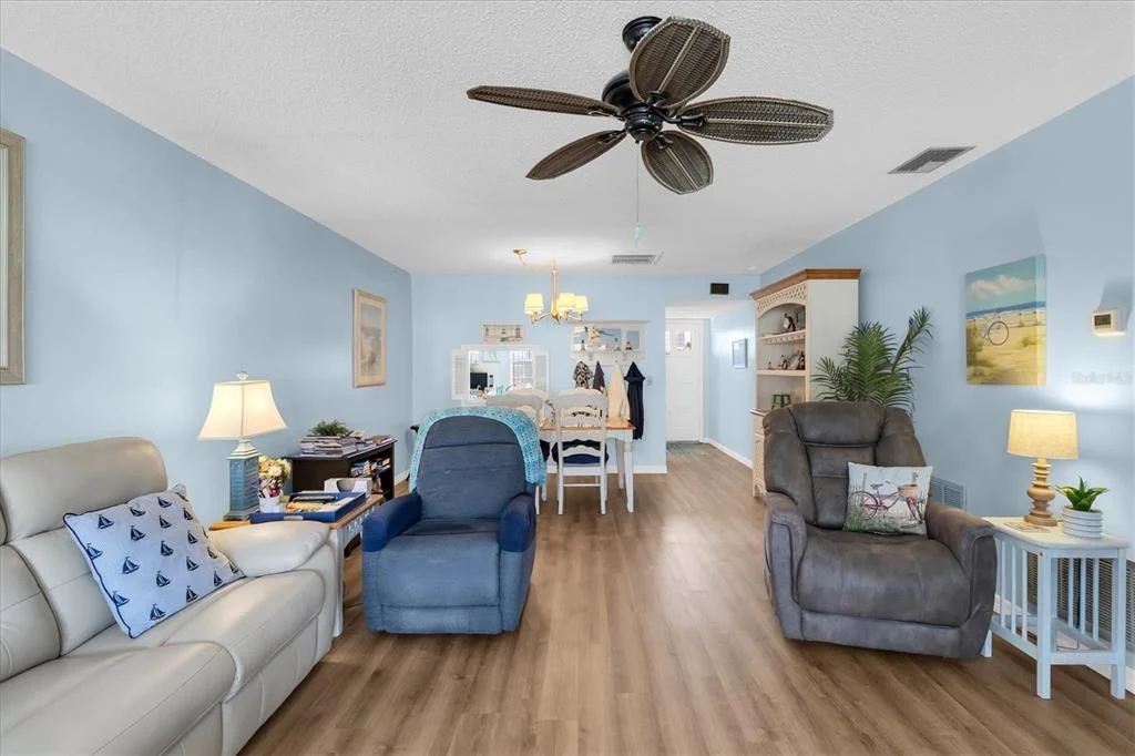 Photo of Unit 6A at 1701 PINEHURST ROAD