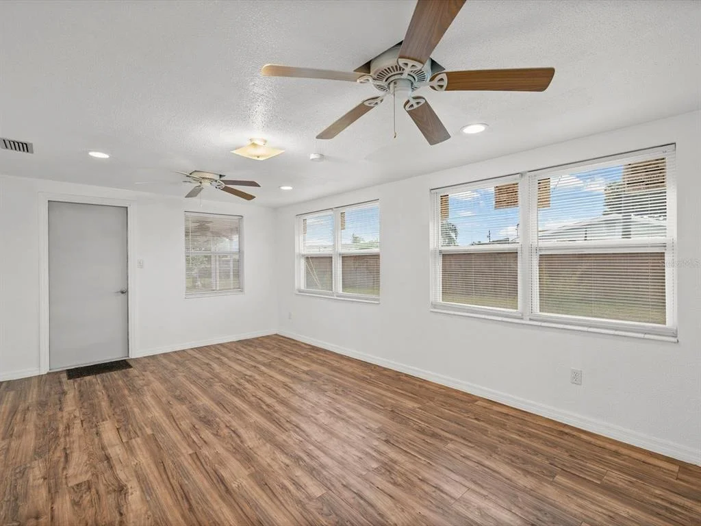 Photo of 4004 SCARLET MAPLE DRIVE