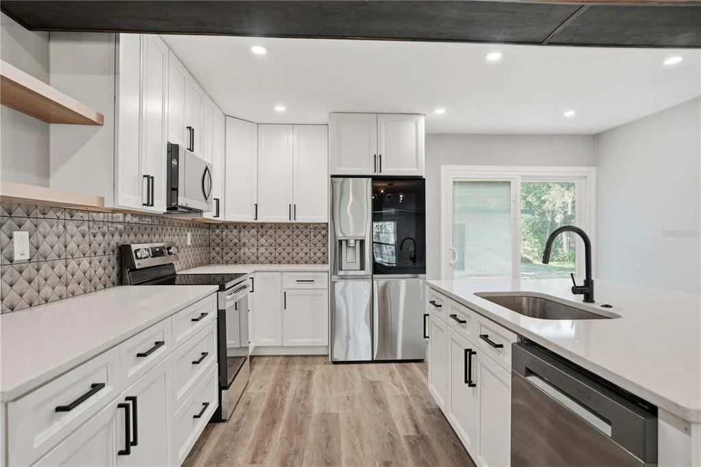 Photo of 707 ABERDEEN CIRCLE