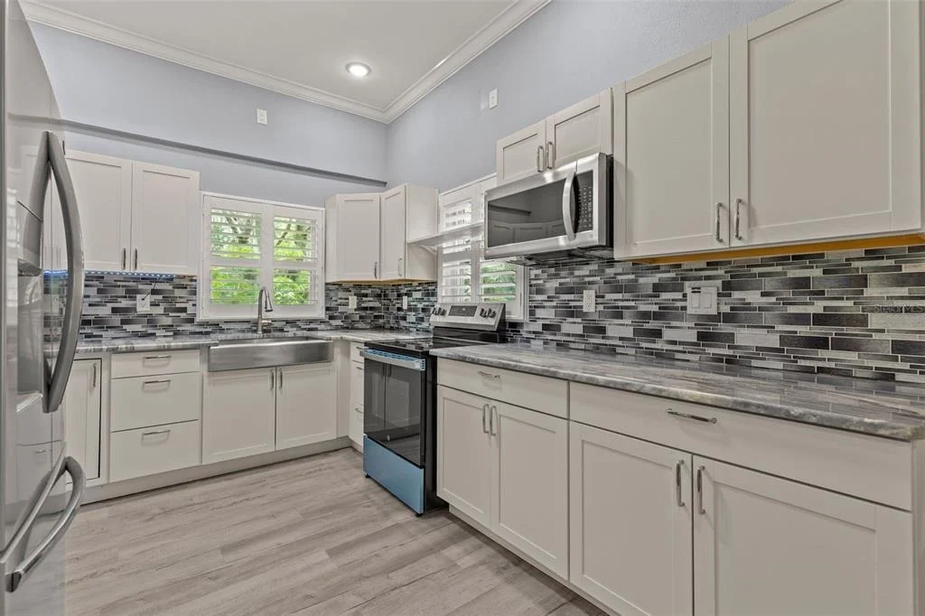 Photo of 190 OSOWAW BOULEVARD