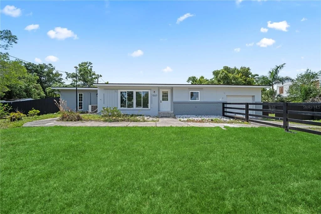Photo of 1507 LAVILLA ROAD