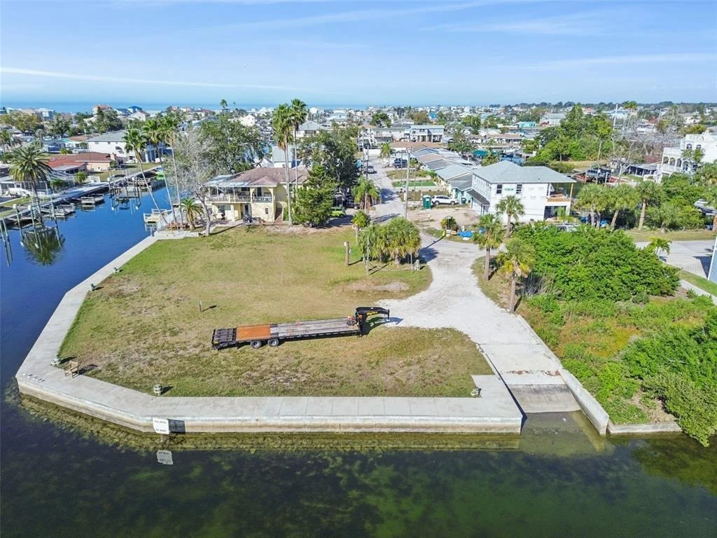 Photo of 6374 BOATYARD DRIVE