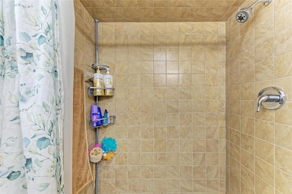 Photo of 31 SEMINOLE DRIVE