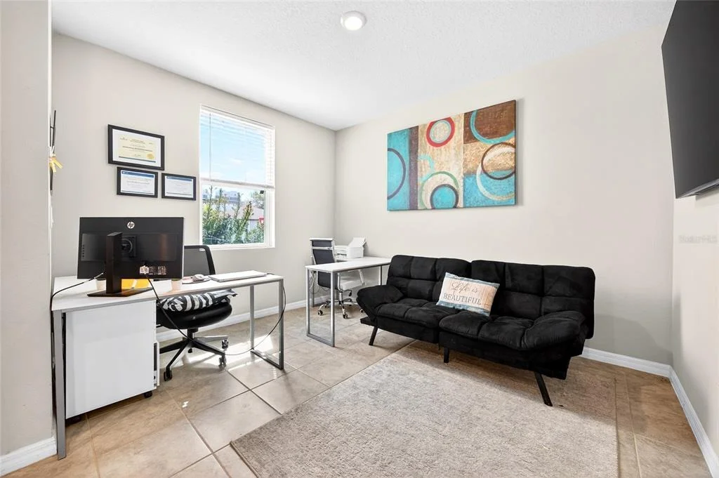 Photo of 953 CAMBRIDGE DRIVE