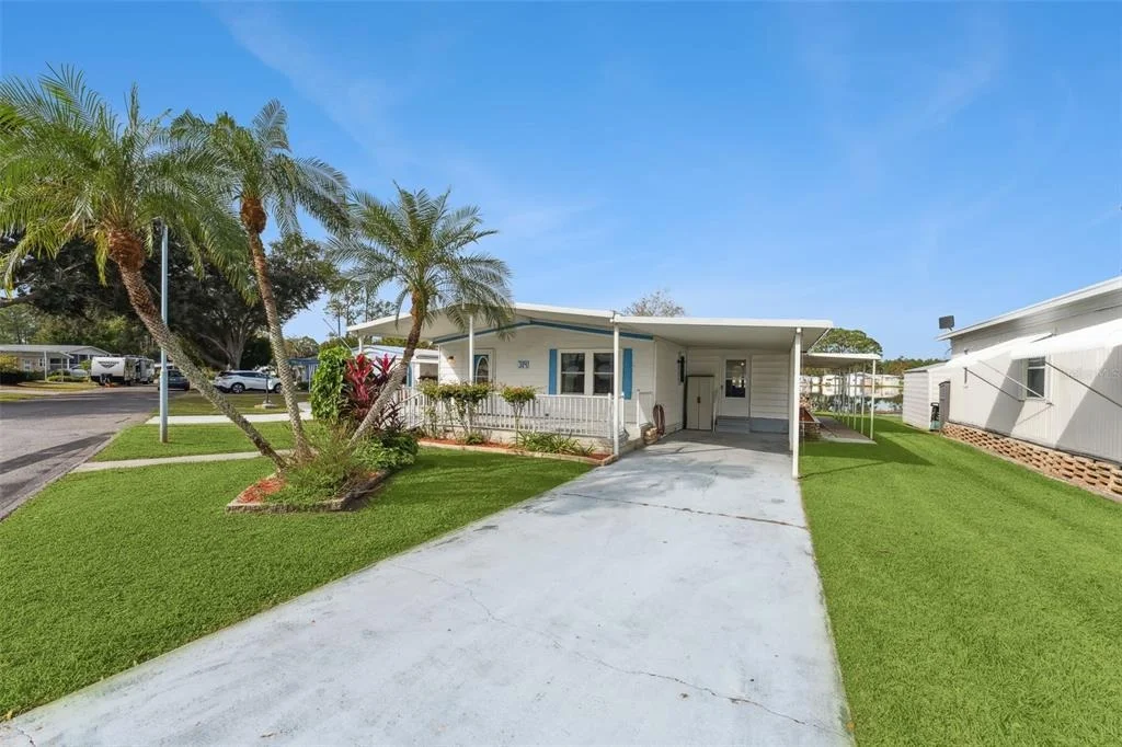 Photo of 314 LAKEVIEW DRIVE