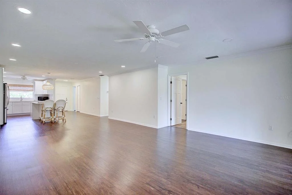 Photo of 3855 RODEO DRIVE