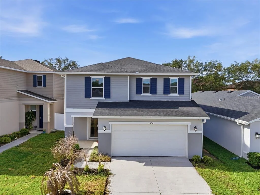 Photo of 1096 PAPAYA CIRCLE