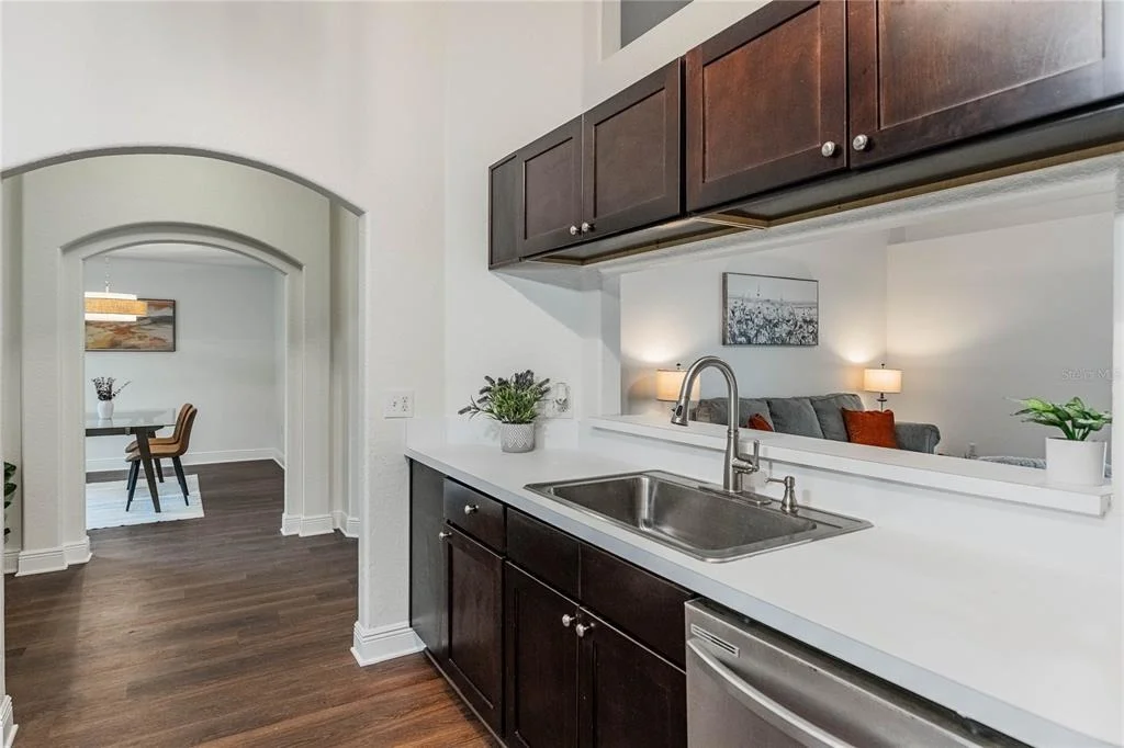 Photo of 763 BARRISTER DRIVE