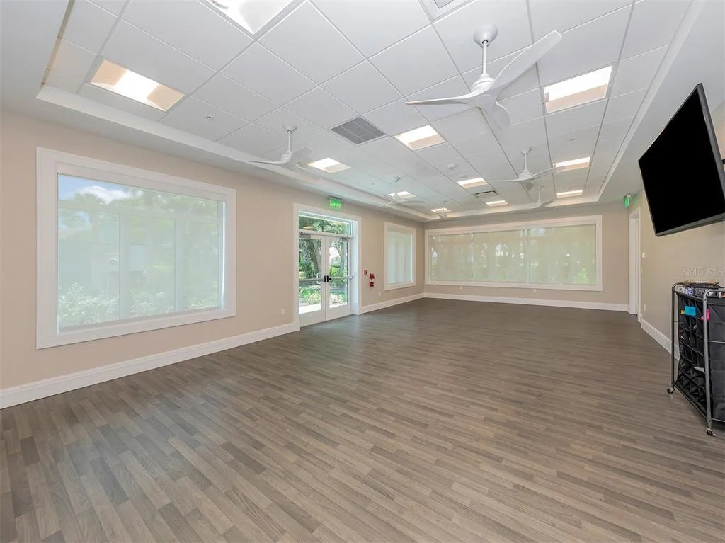 Photo of 143 WAYFOREST DRIVE