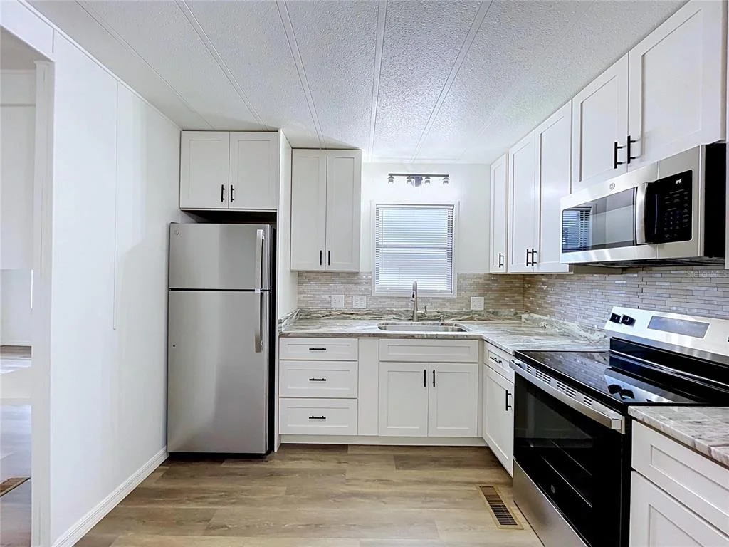 Photo of 6965 FORT KING ROAD