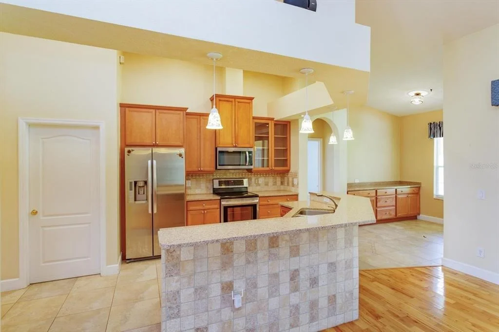 Photo of 12560 KATHERINE CIRCLE