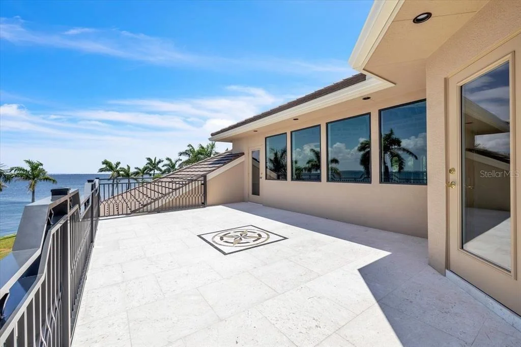 Photo of 3 HIBISCUS DRIVE