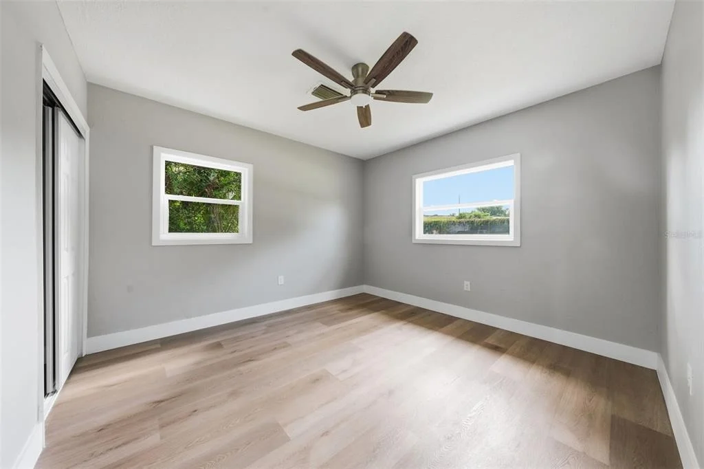 Photo of 307 NE 11TH PLACE