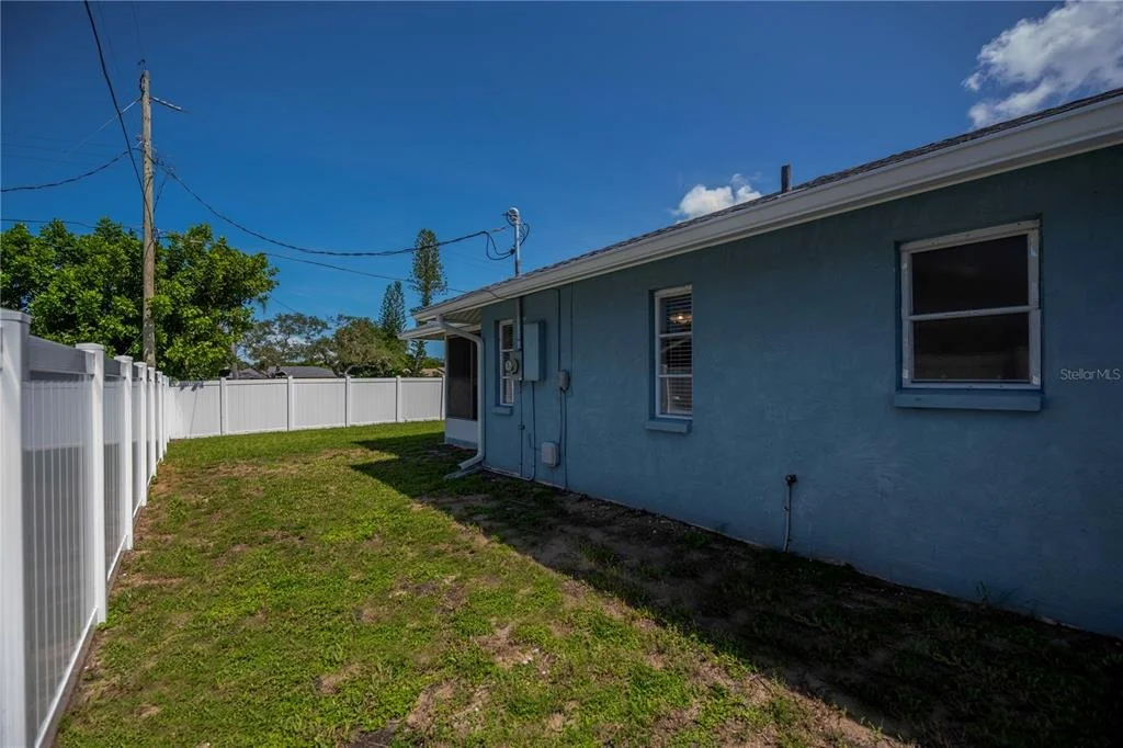 Photo of 1510 NANTUCKET ROAD