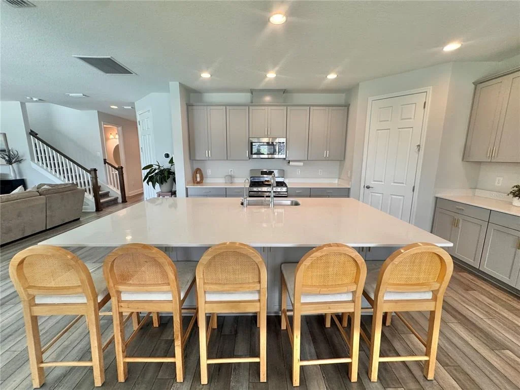 Photo of 7424 RHUBARB DRIVE