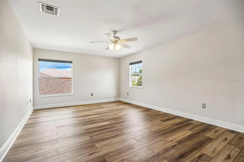 Photo of 5903 CAPE LOOP