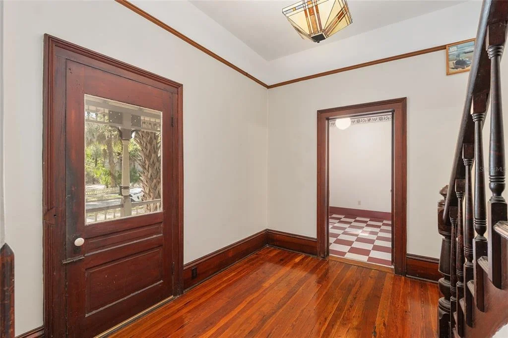 Photo of 306 NE 3RD STREET