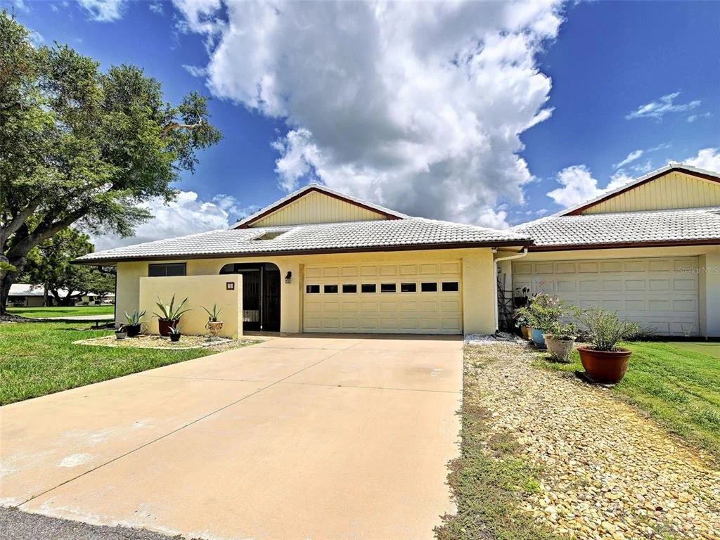 Photo of 20 IDLE SANDS DRIVE