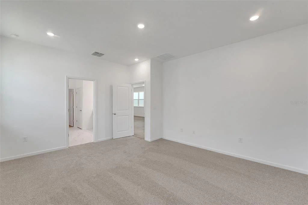 Photo of 5202 WAYPOINTE BOULEVARD