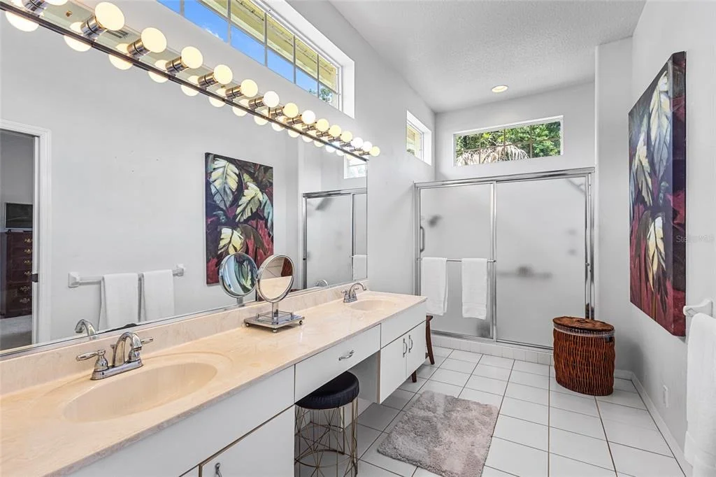 Photo of 6662 OAKBROOKE CIRCLE