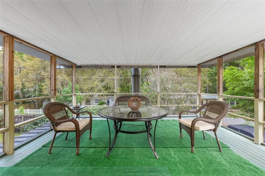 Photo of 505 NW 37TH PLACE