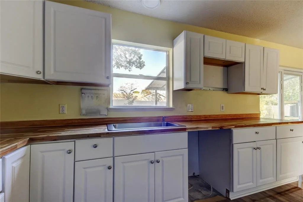 Photo of 11309 OUTRIGGER AVENUE