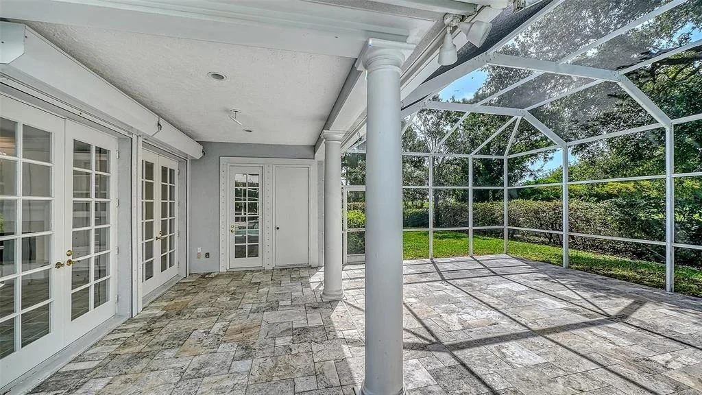 Photo of 916 MACEWEN DRIVE