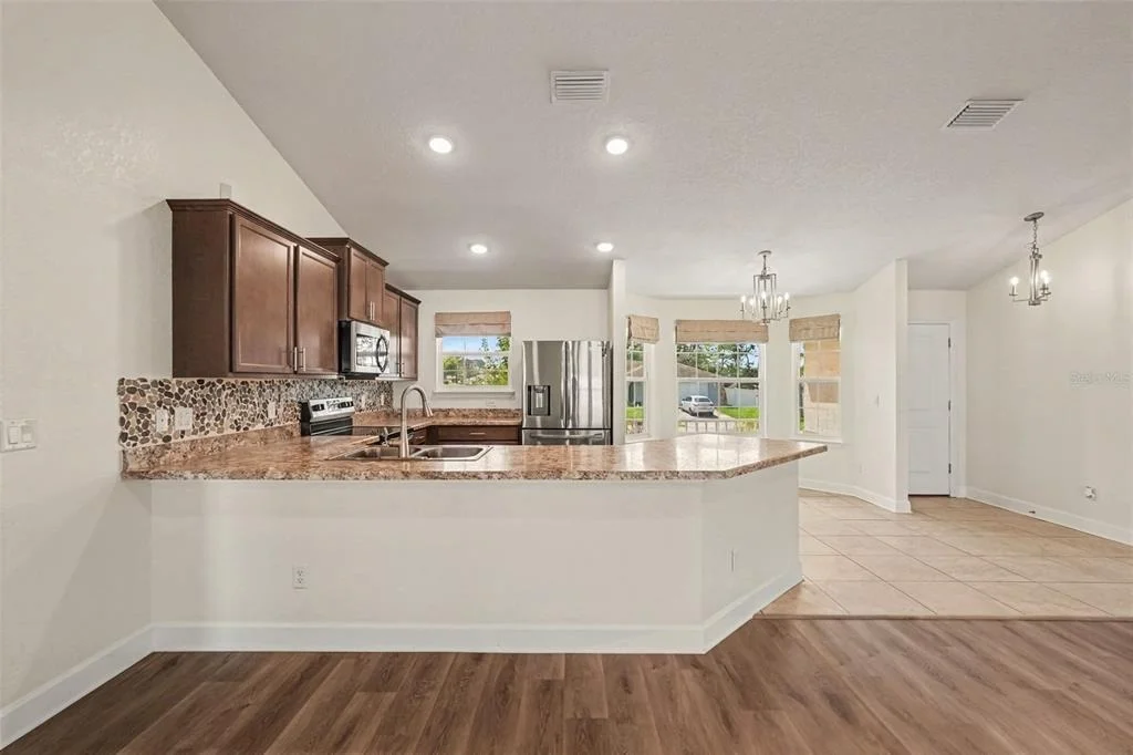 Photo of 2363 RING ROAD