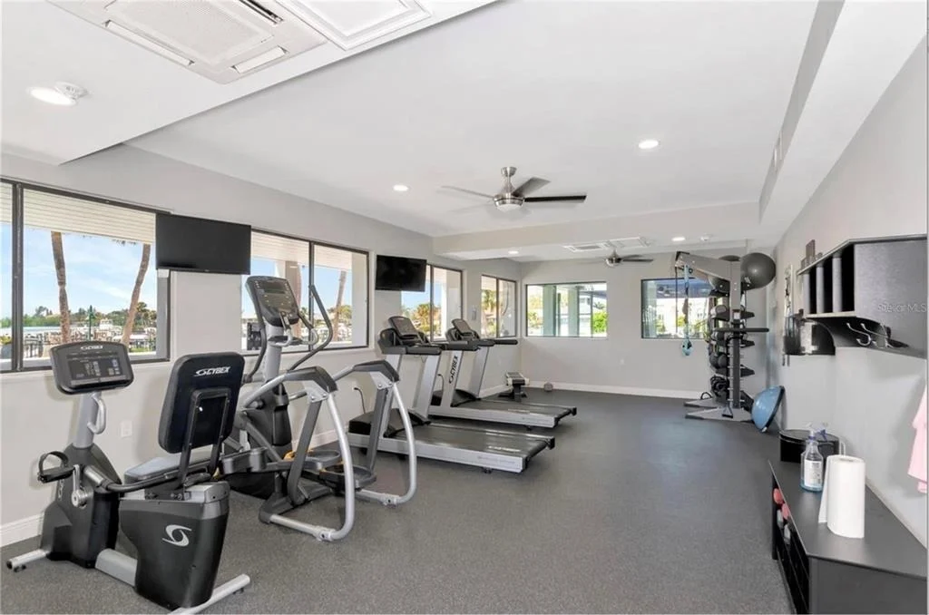 Photo of 1417 LANDVIEW LANE