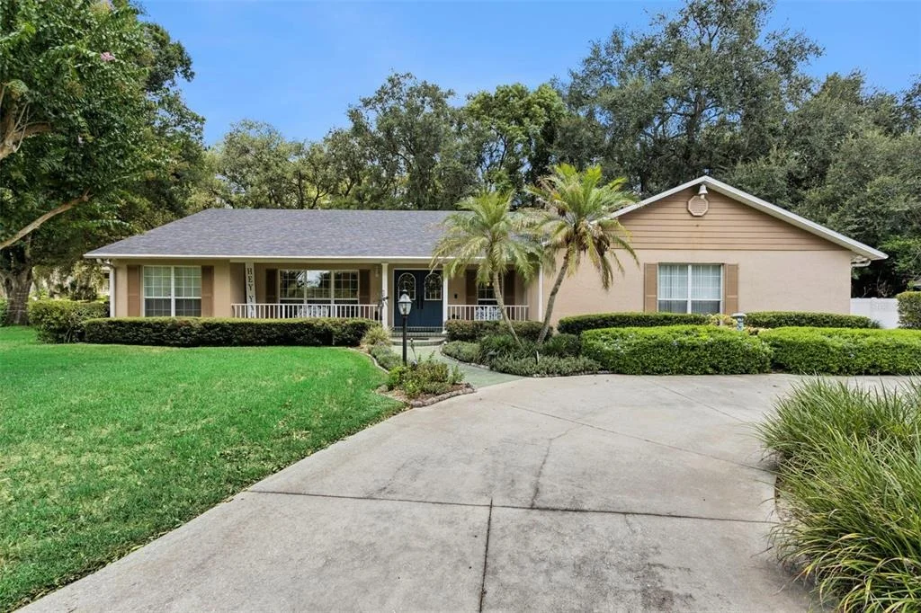 Photo of 5016 RIVER LAKE ROAD