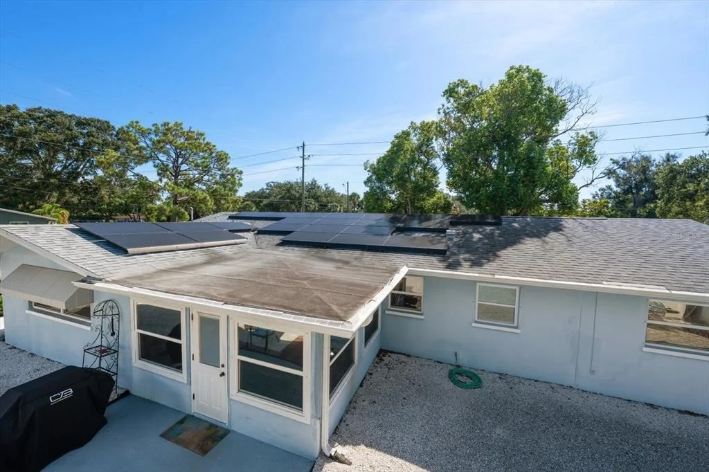 Photo of 1690 PINEHURST ROAD