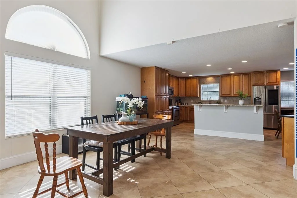 Photo of 1458 ROYAL CIRCLE