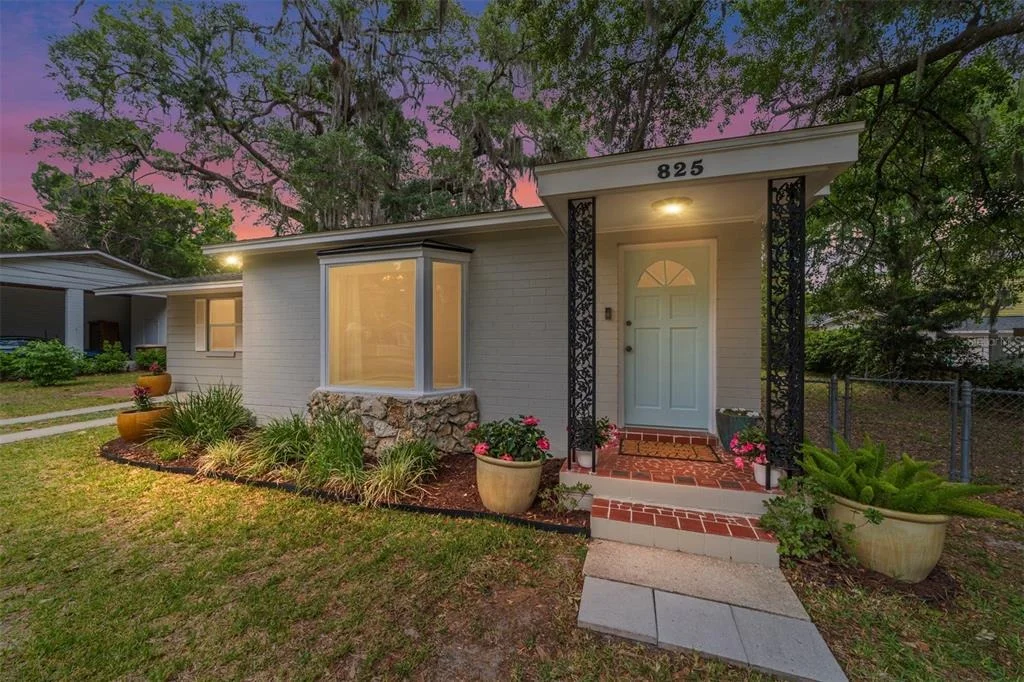 Photo of 825 SE 13TH STREET