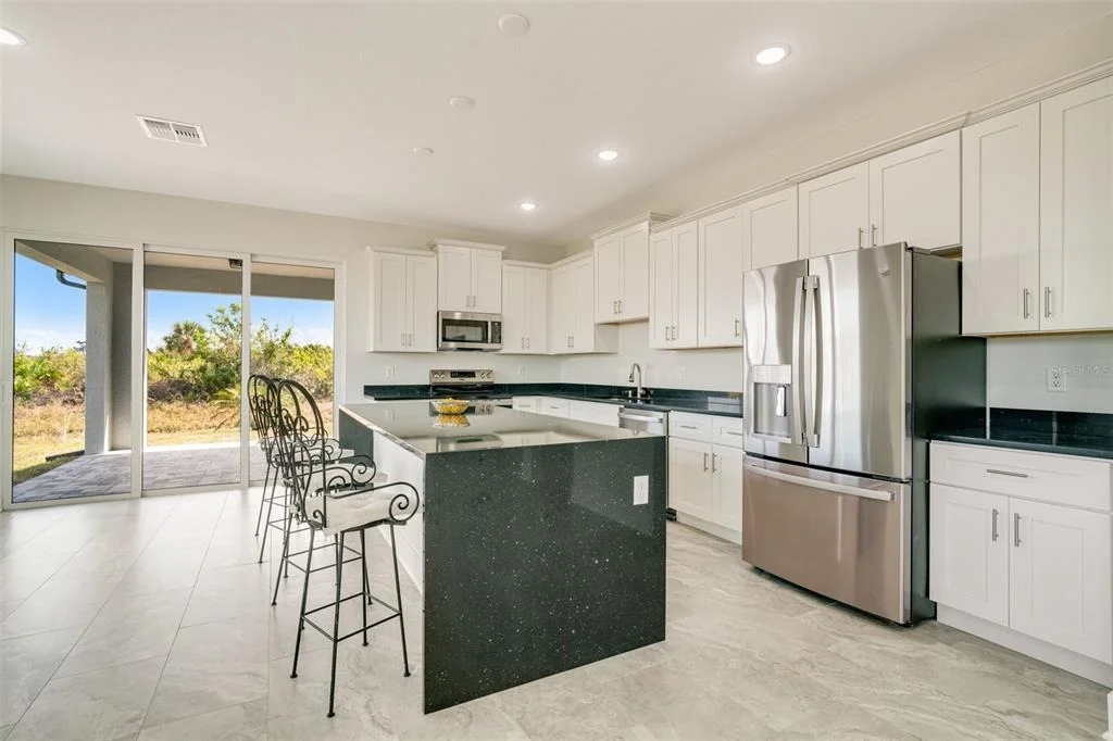 Photo of 384 BAYTREE DRIVE