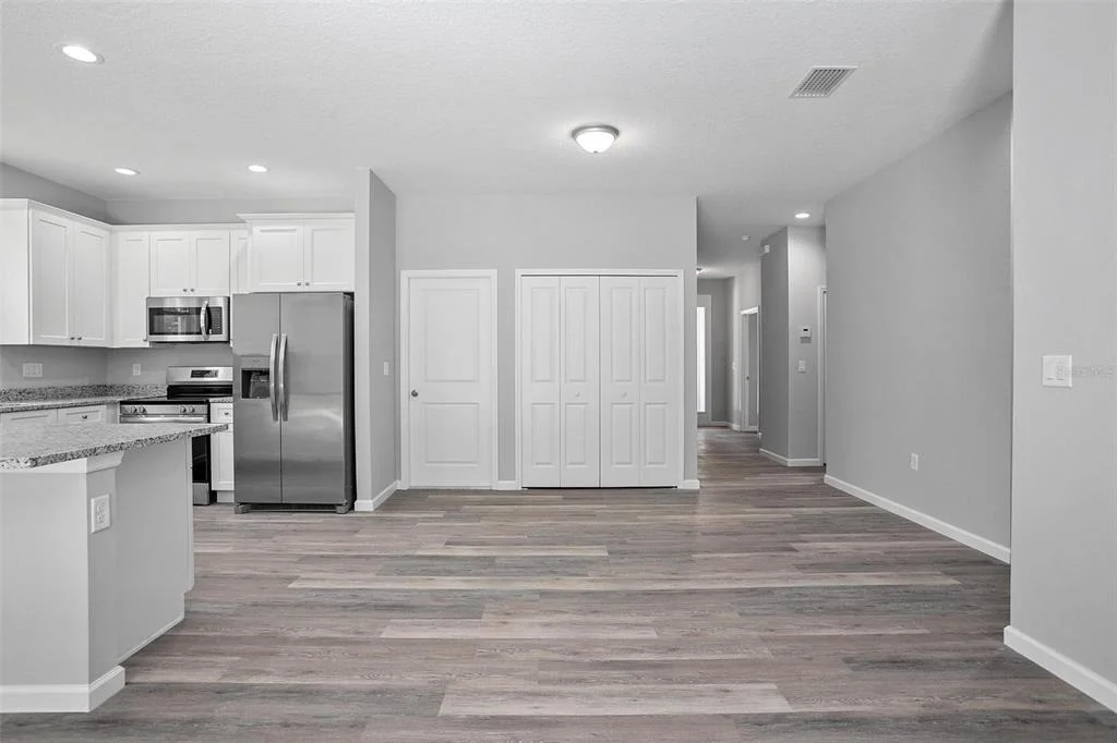 Photo of 5542 BUCKEYE LANE
