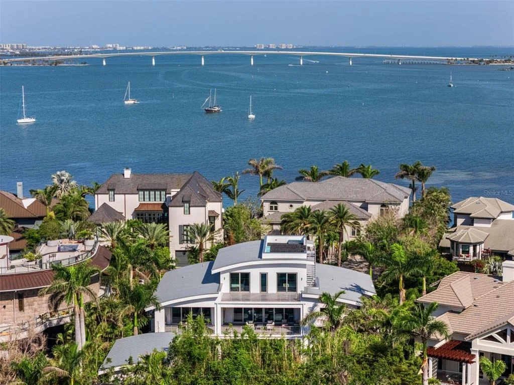 Photo of 1365 HARBOR DRIVE