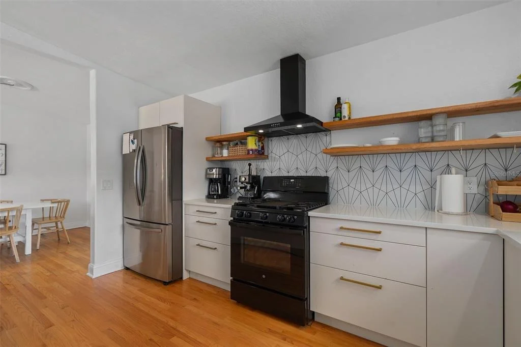 Photo of 1055 DRUID DRIVE