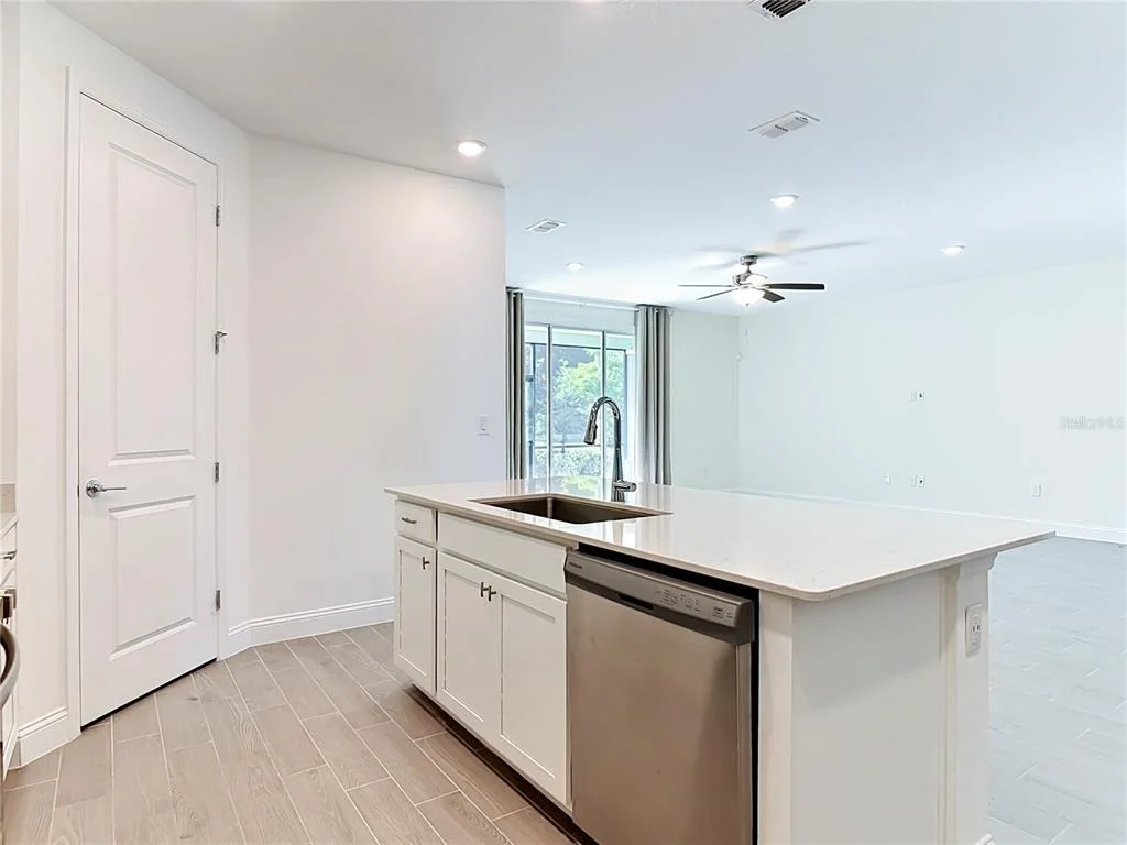 Photo of 2183 RAGLAN CIRCLE