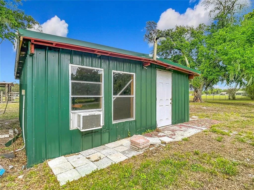 Photo of 216 CORBETT ROAD
