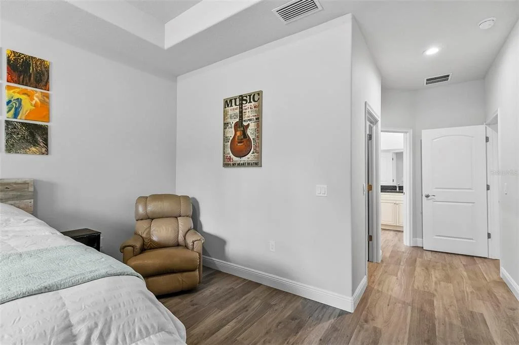 Photo of 9 ELDER PLACE