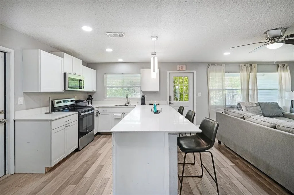 Photo of 520 FAIRFAX LANE