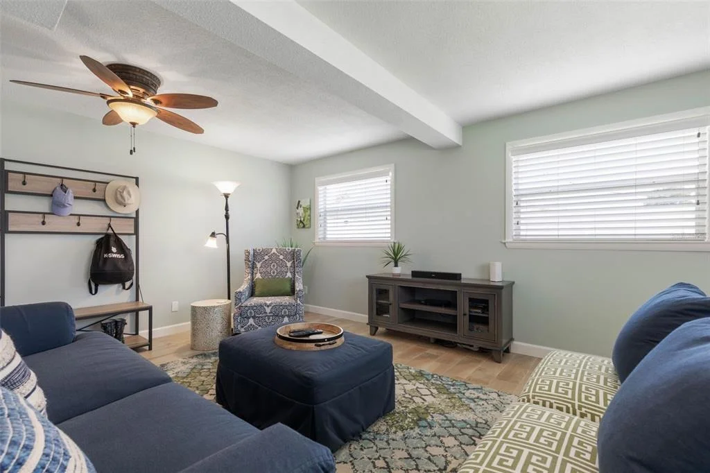 Photo of 76 BANYAN DRIVE