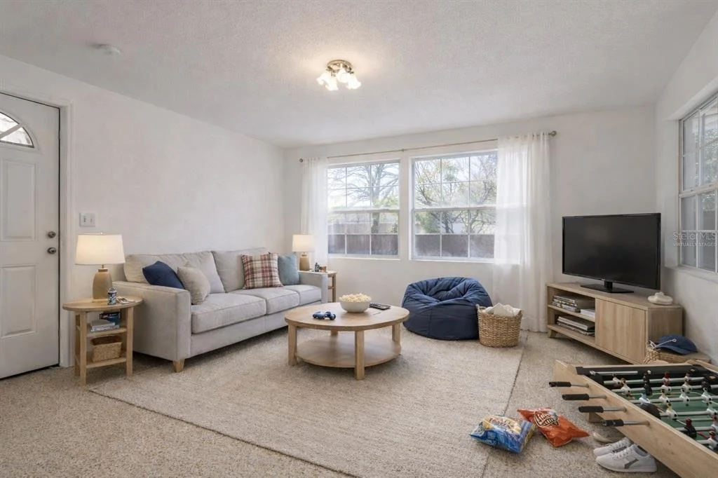 Photo of 702 STATE AVENUE