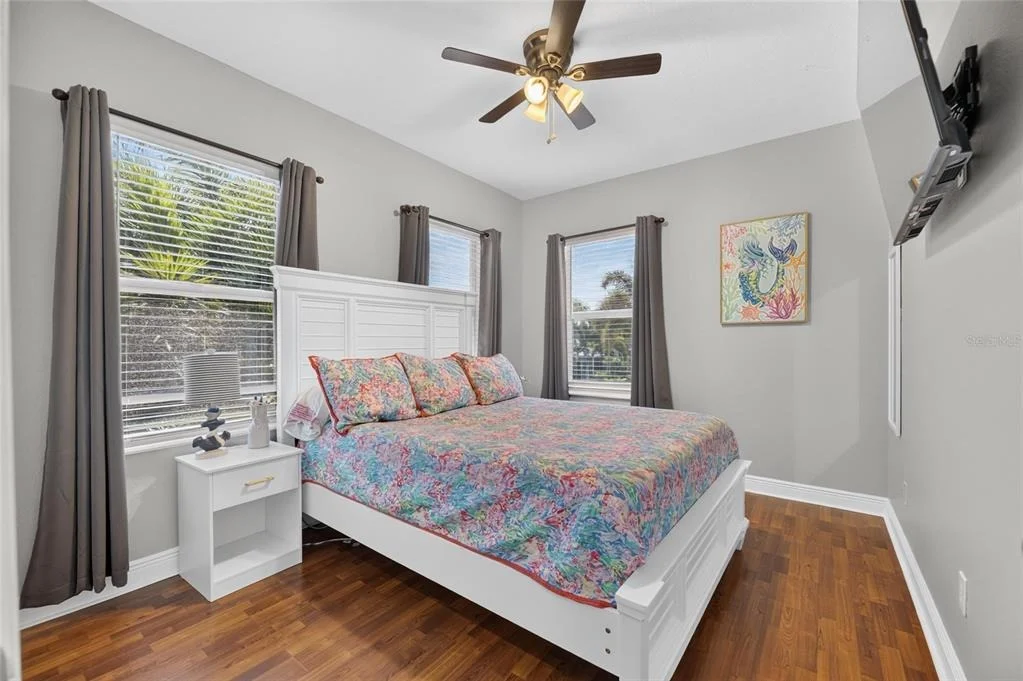 Photo of 5216 POINT HARBOR LANE