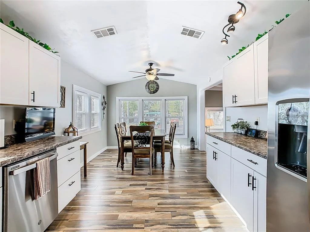Photo of 446 PINE LOOP