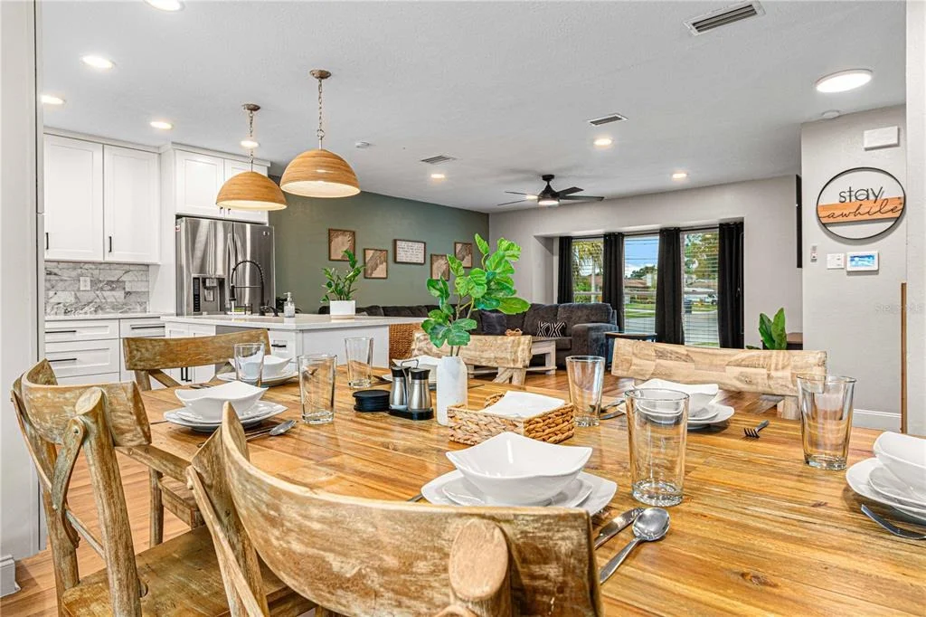 Photo of 7501 RUSTIC DRIVE